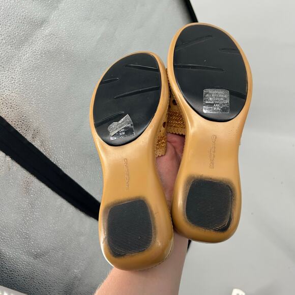 Vintage 90s y2k Women's Tan Bandolino Platform Wedge Chunky Slip On Sandals 9.5M - Picture 8 of 9